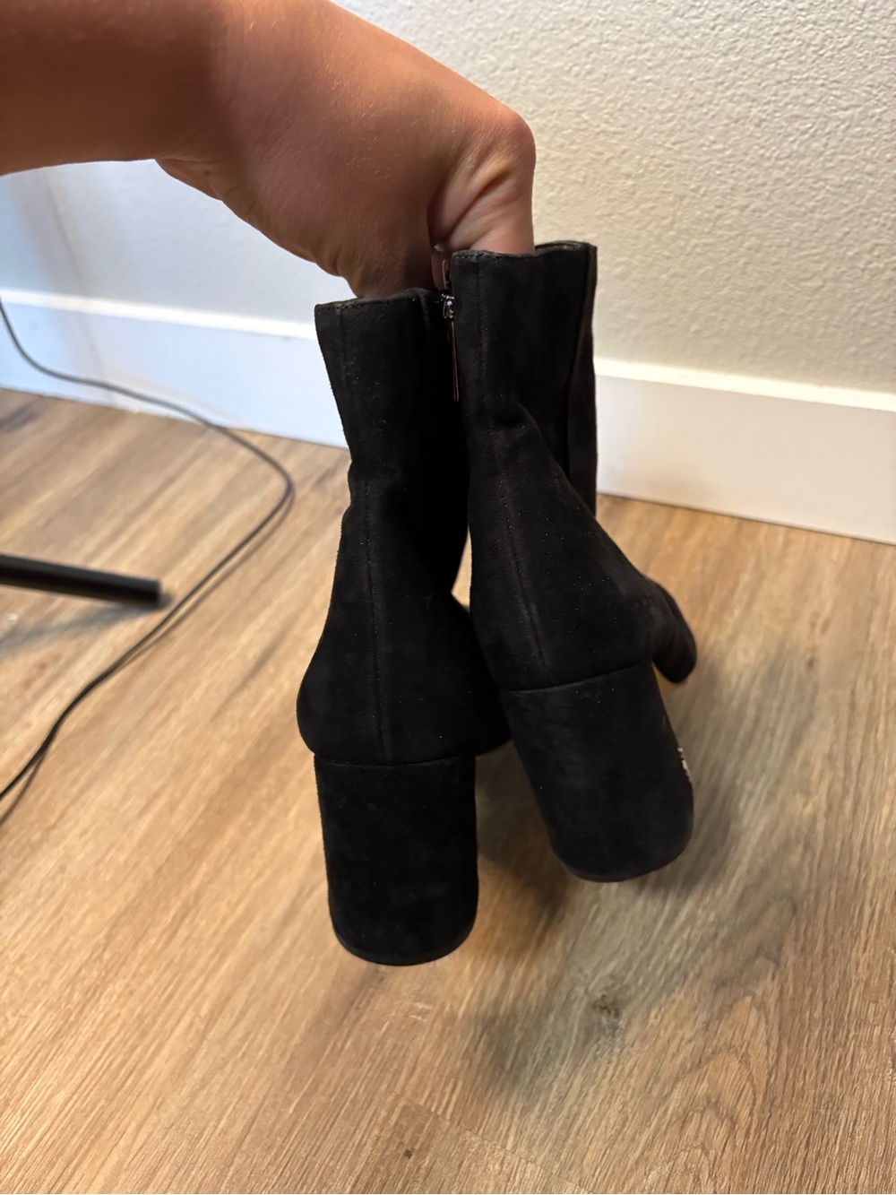 Sam Edelman Black Suede Ankle Boots Size 7 Block Heel Side Zip Booties - Picture 9 of 10